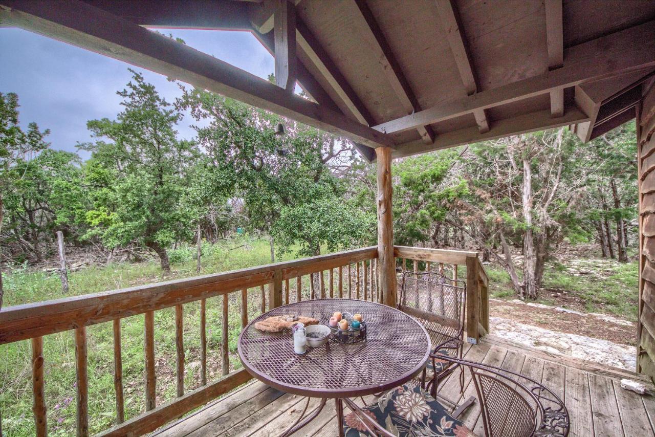Cedar Bliss Cabin Villa Fredericksburg Bagian luar foto